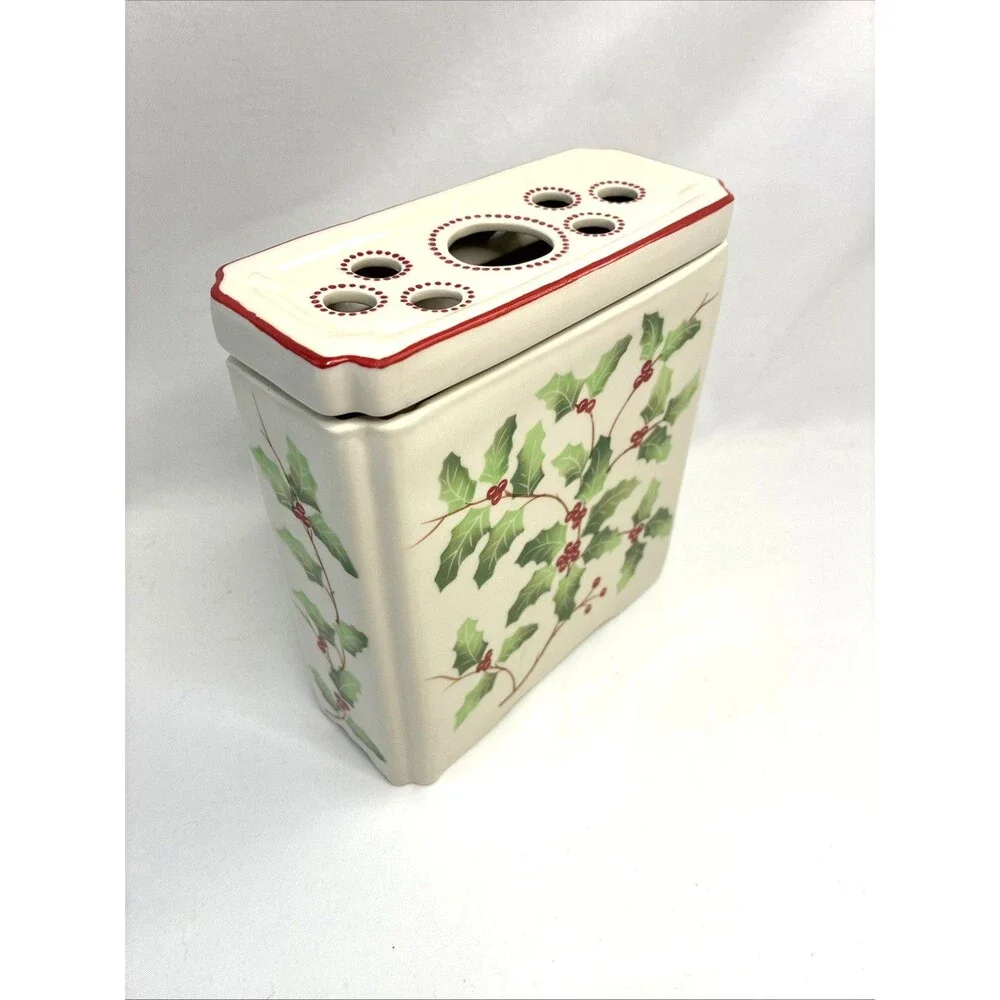 Andrea by Sadek Williamsburg Christmas Flower Frog Vase Holly Berry Ceramic 6x7